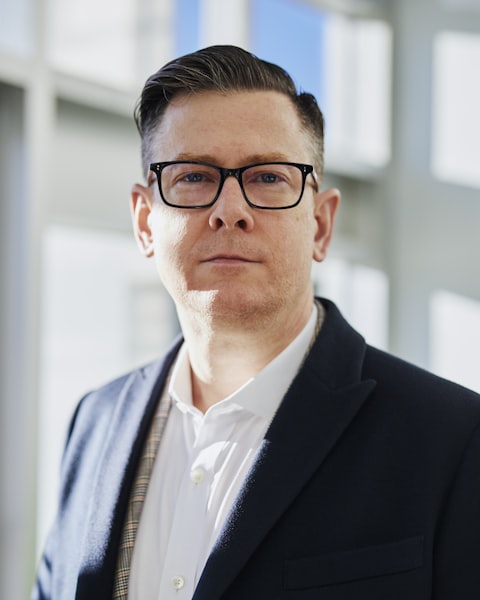 Robert Chen